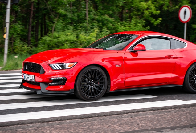 Ford Mustang GT 2015