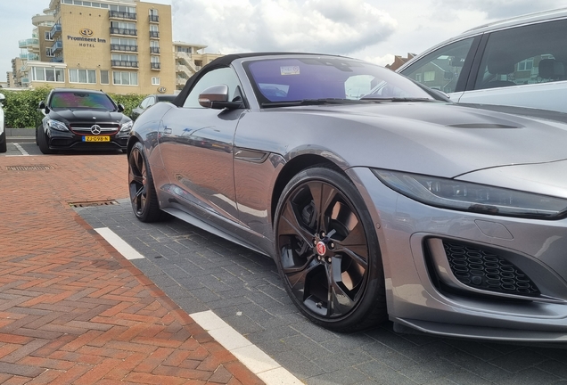 Jaguar F-TYPE P450 Convertible 2020