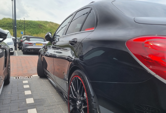 Mercedes-AMG C 63 S W205 Edition 1