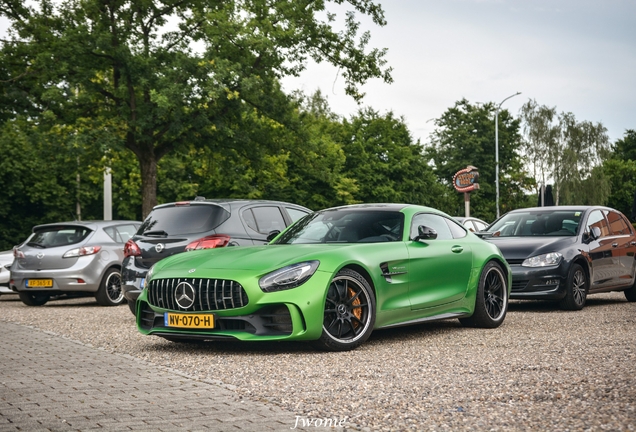 Mercedes-AMG GT R C190