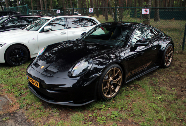 Porsche 992 GT3 Touring