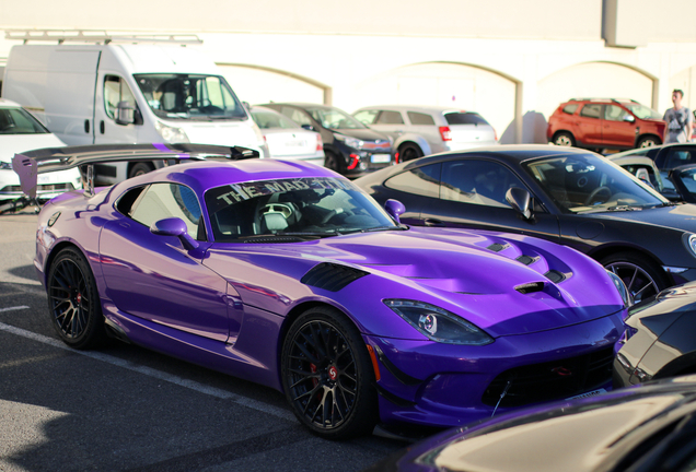 SRT 2016 Viper ACR Extreme