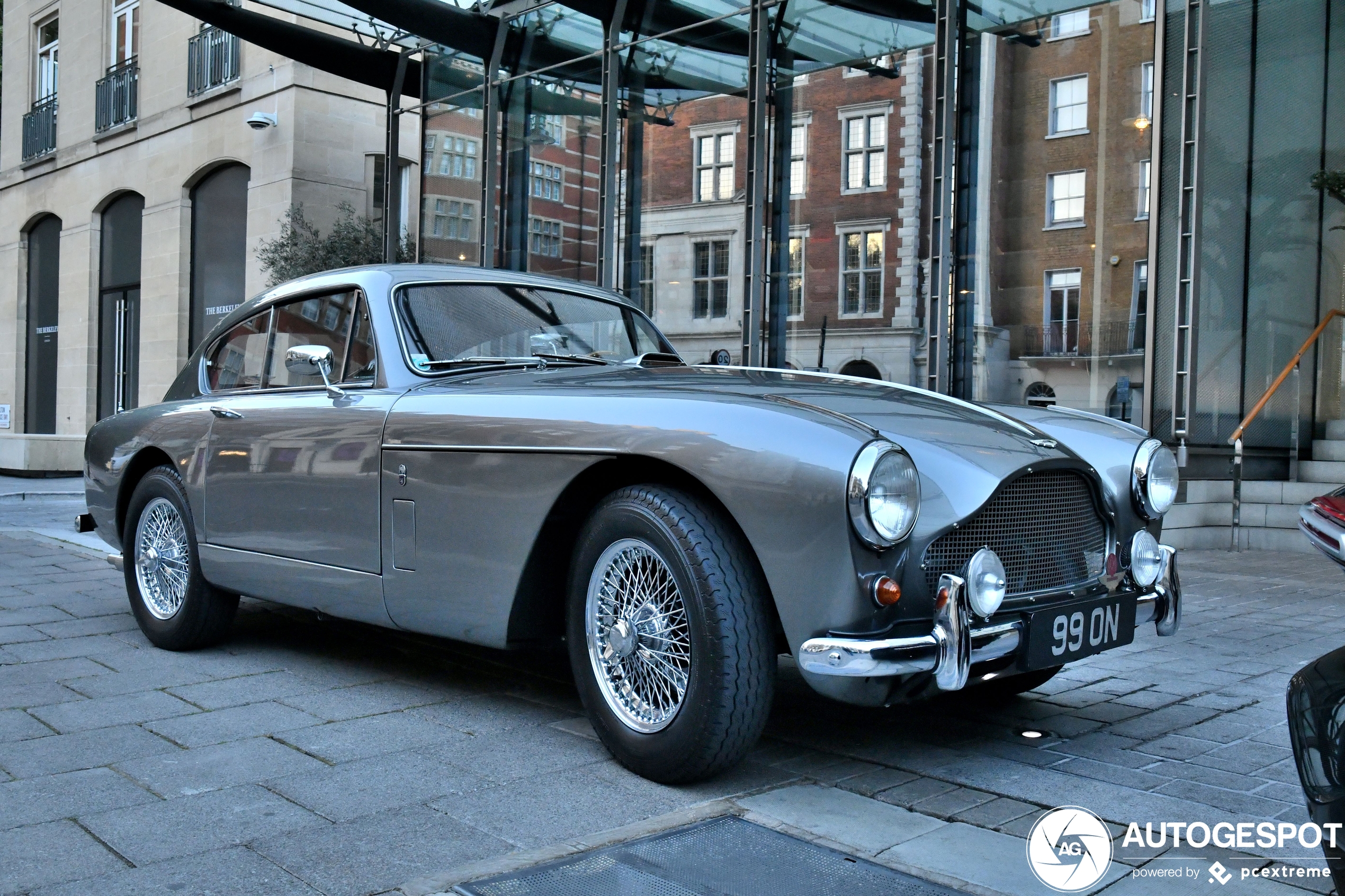 Aston Martin DB2/4 MKIII