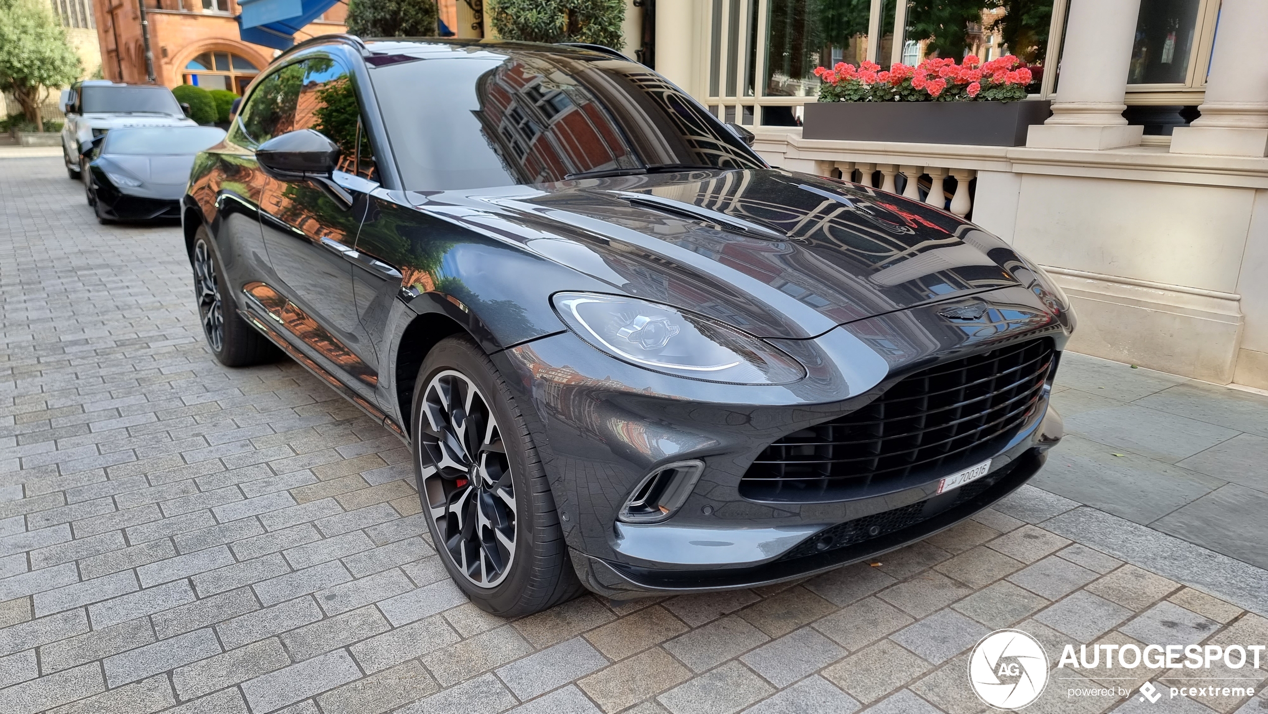 Aston Martin DBX