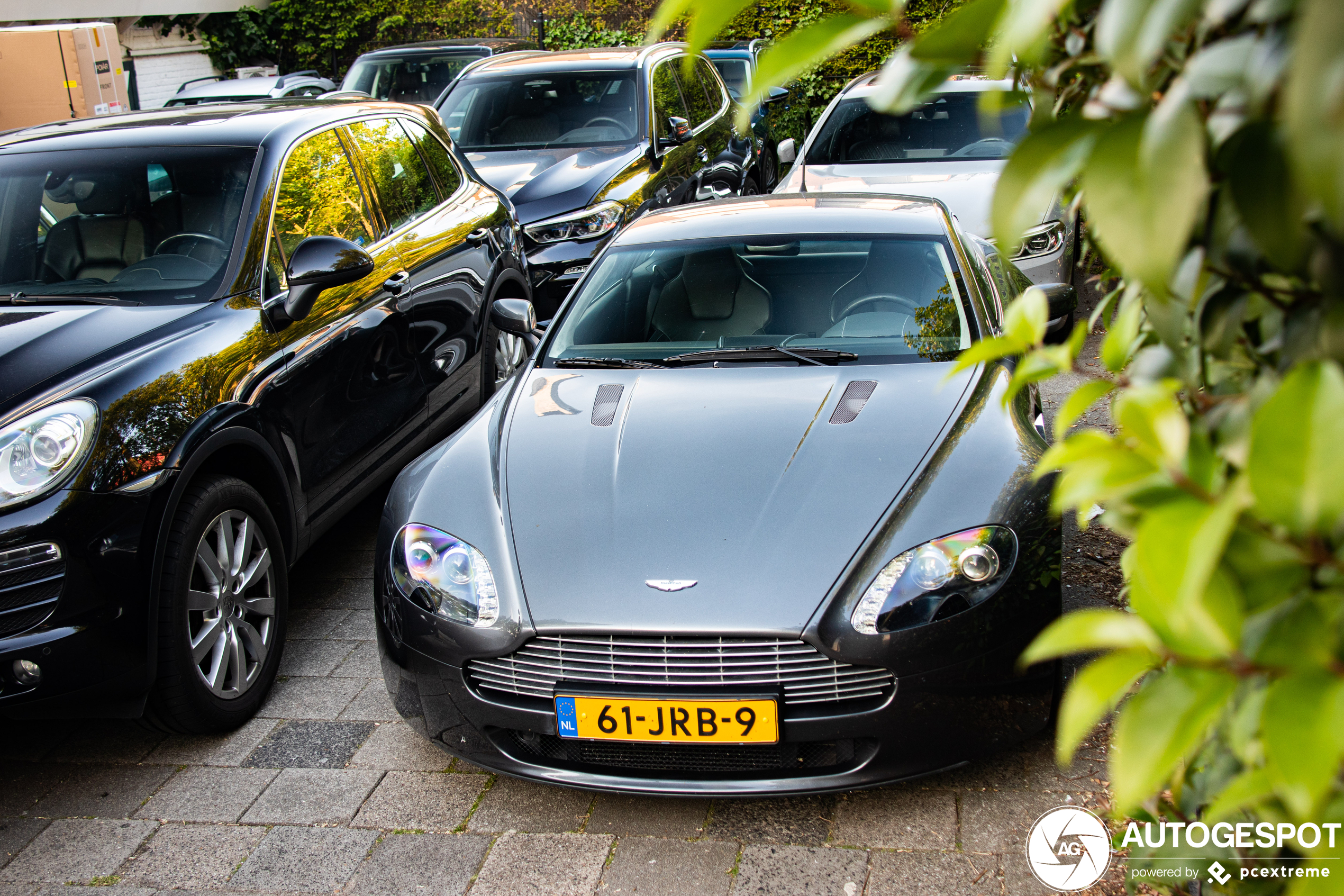 Aston Martin V8 Vantage