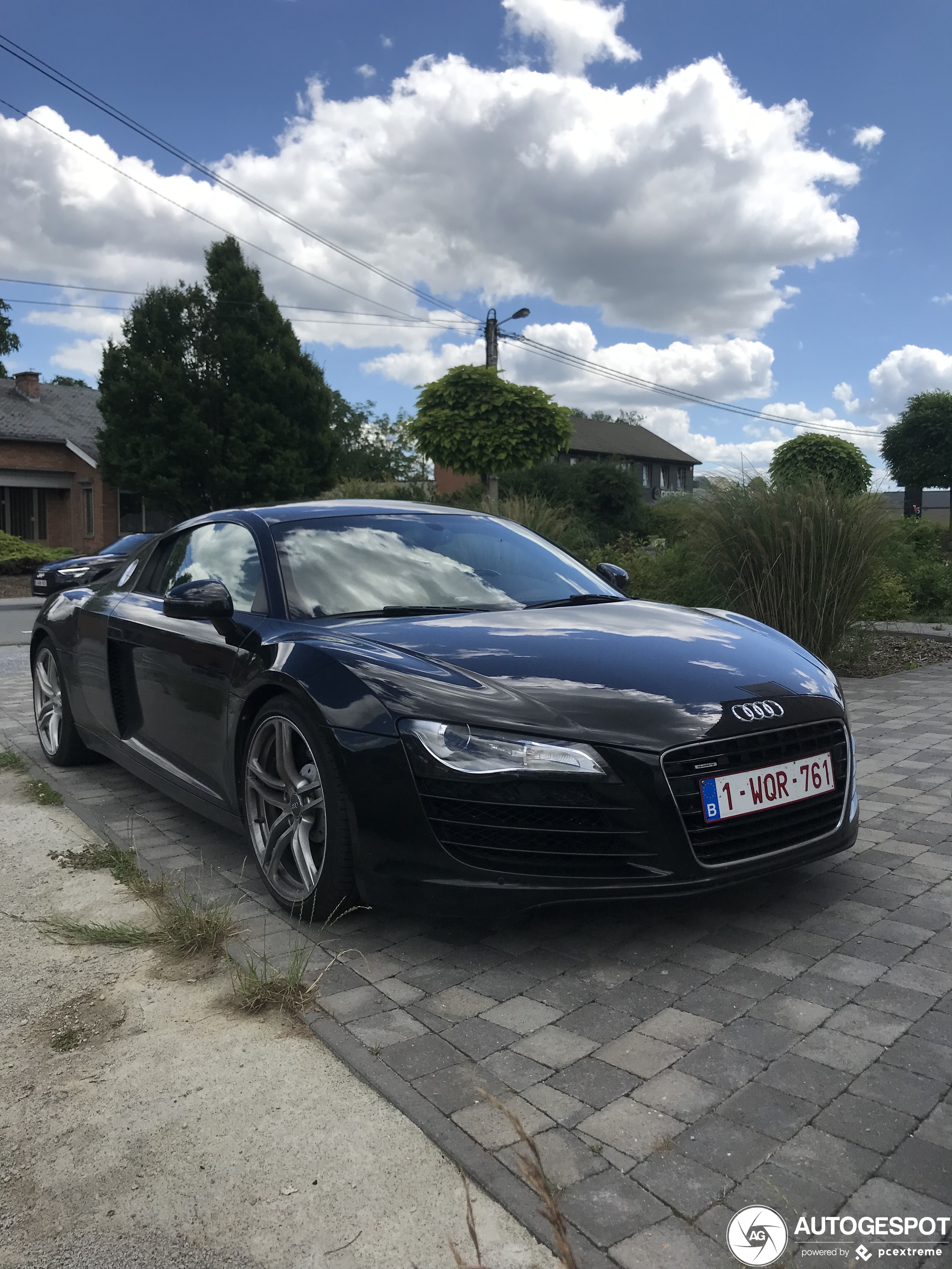 Audi R8