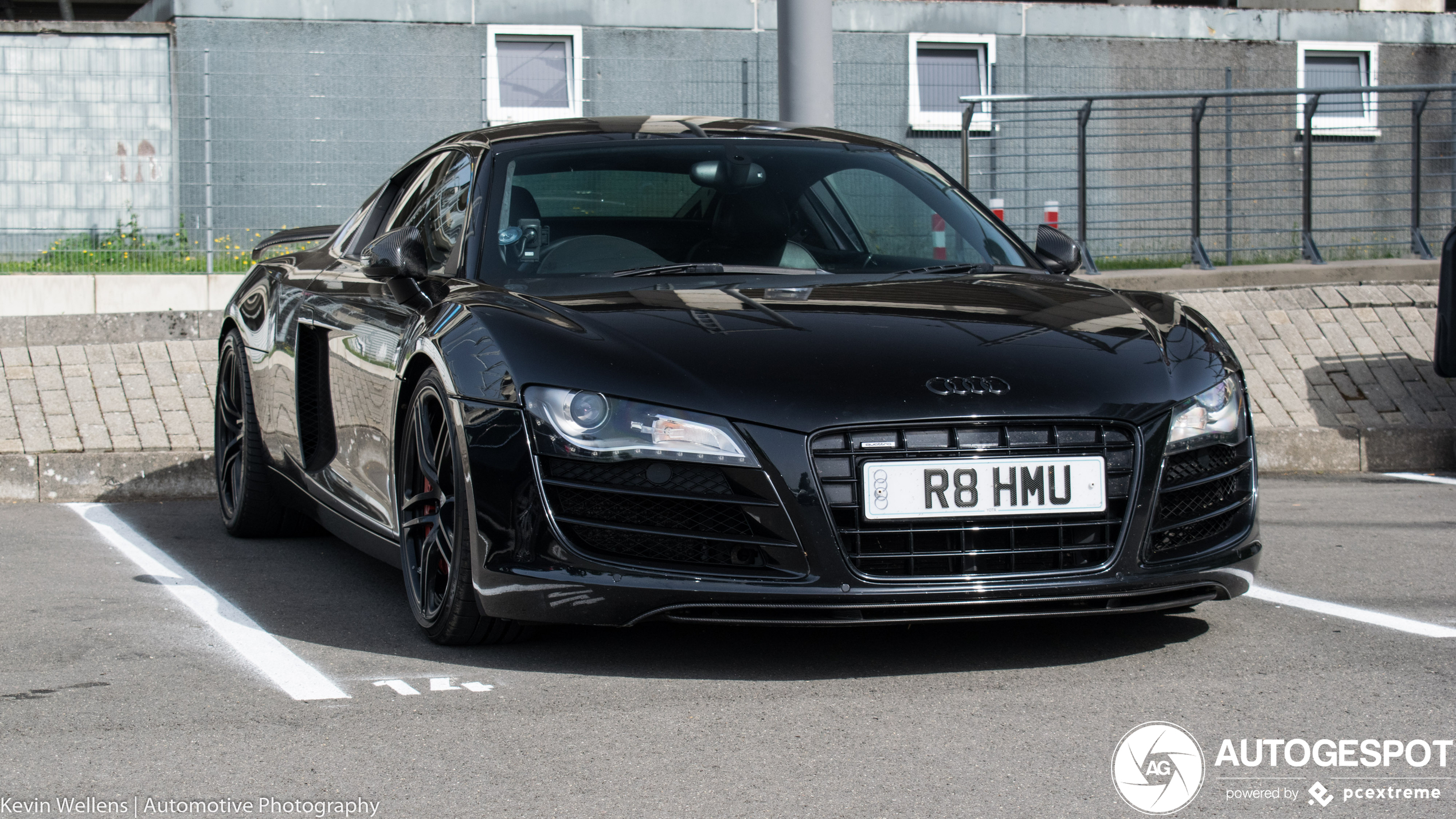 Audi R8