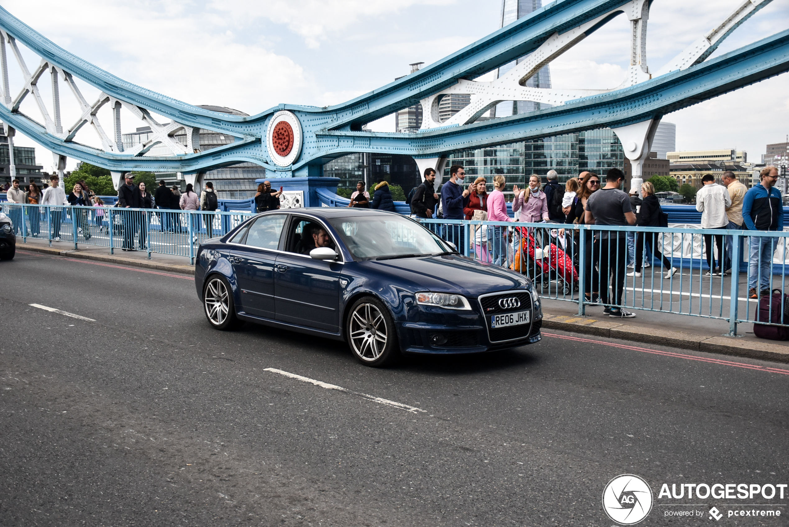 Audi RS4 Sedan