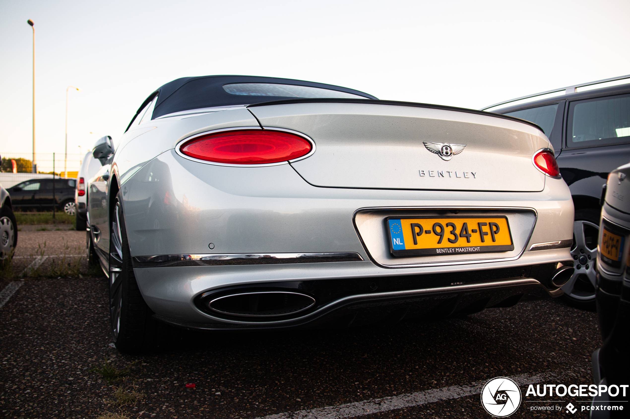 Bentley Continental GTC Speed 2021