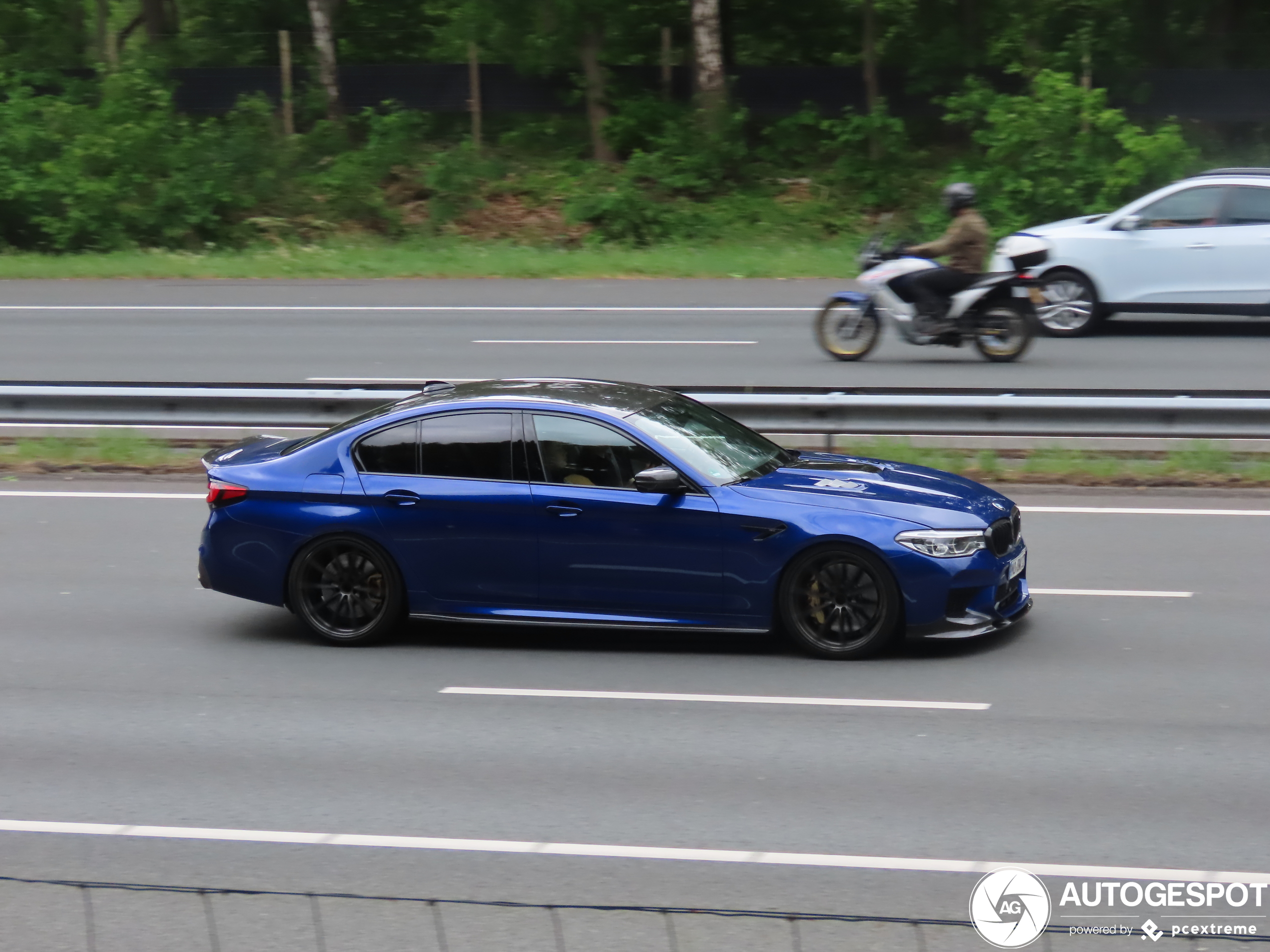 BMW M5 F90