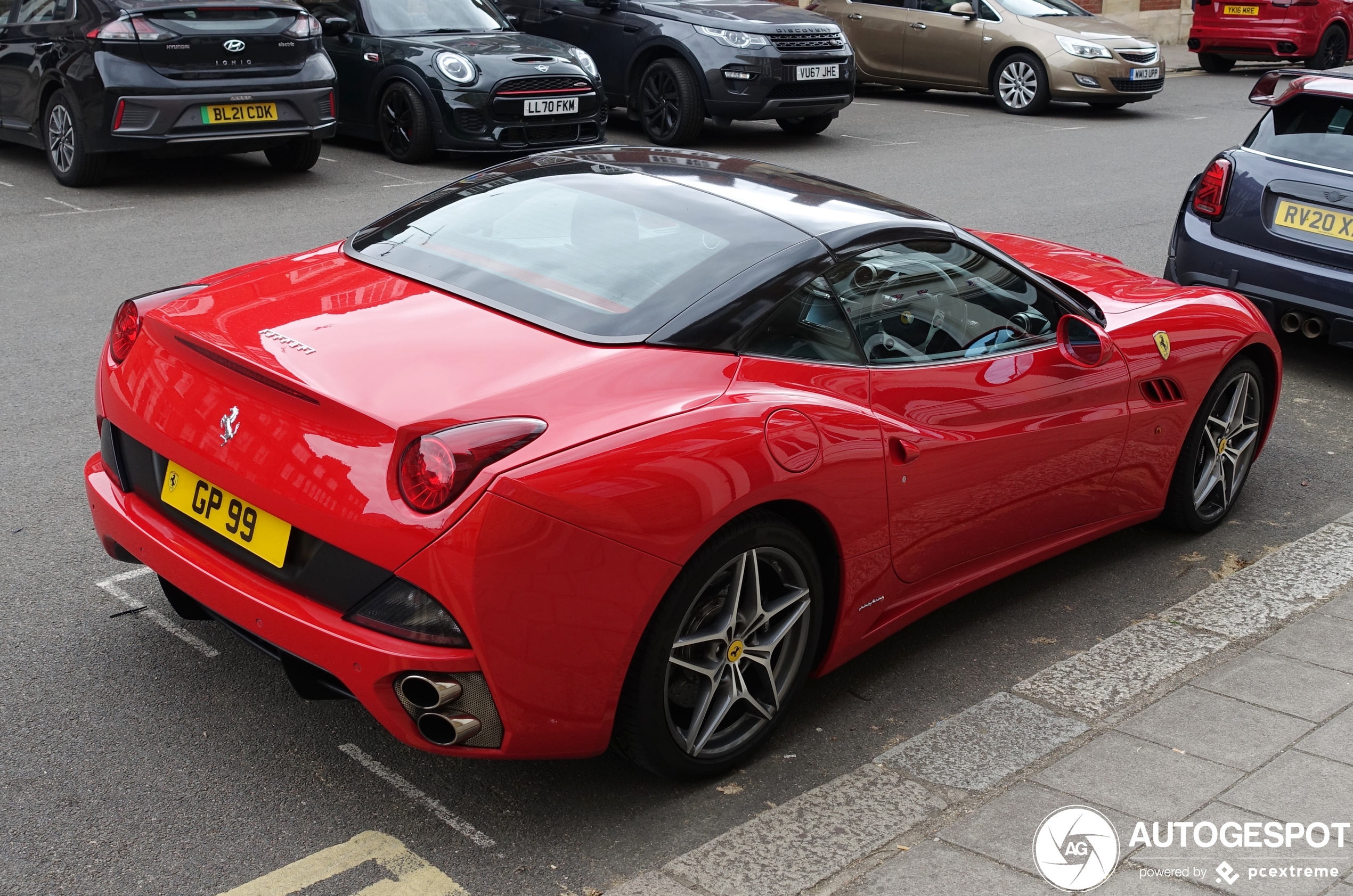 Ferrari California