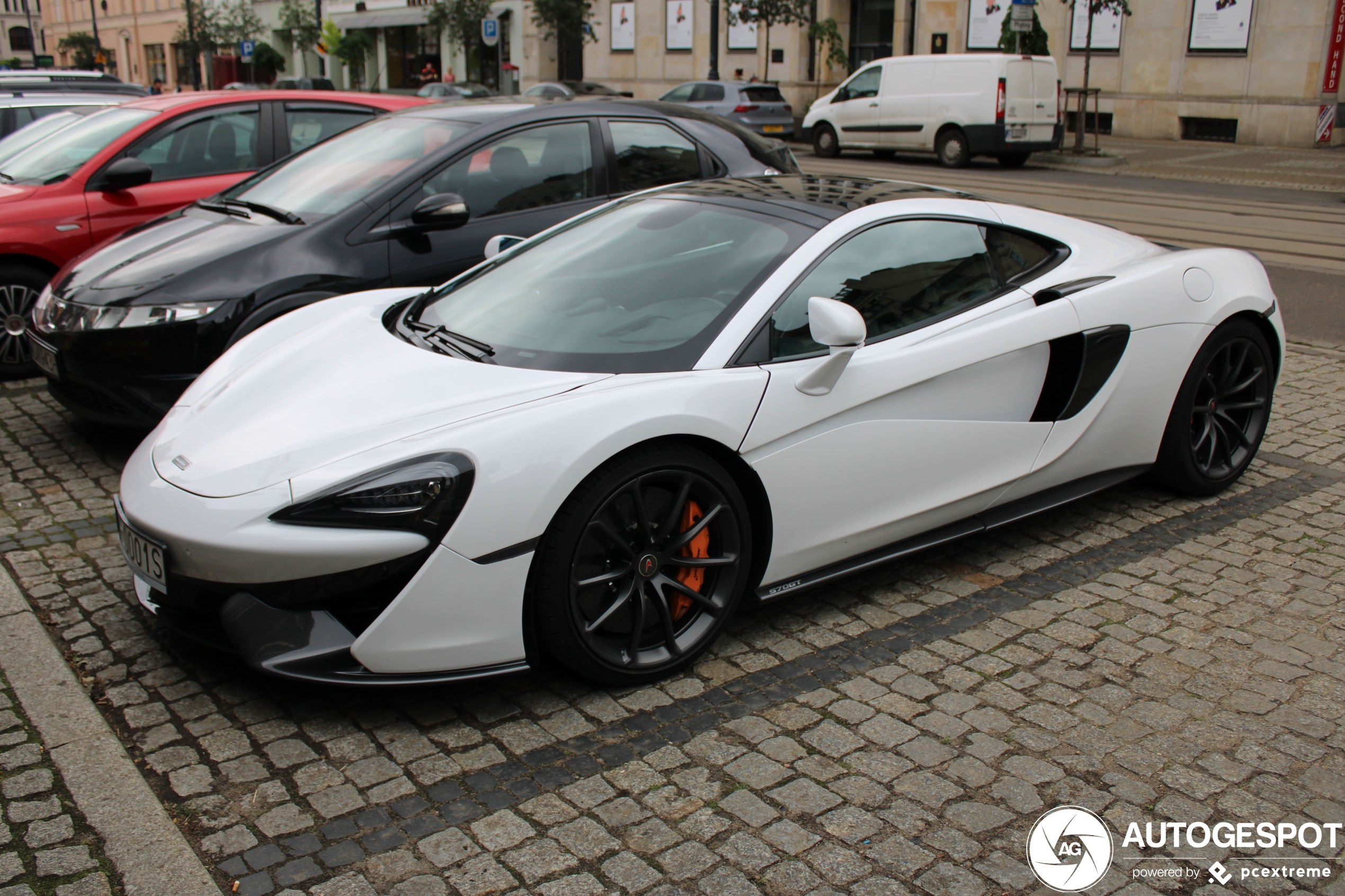 McLaren 570GT