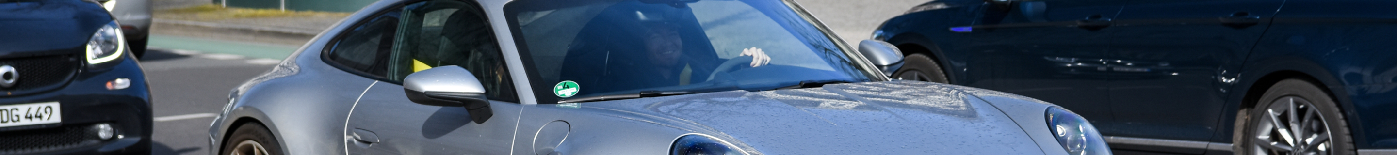 Porsche 992 GT3 Touring