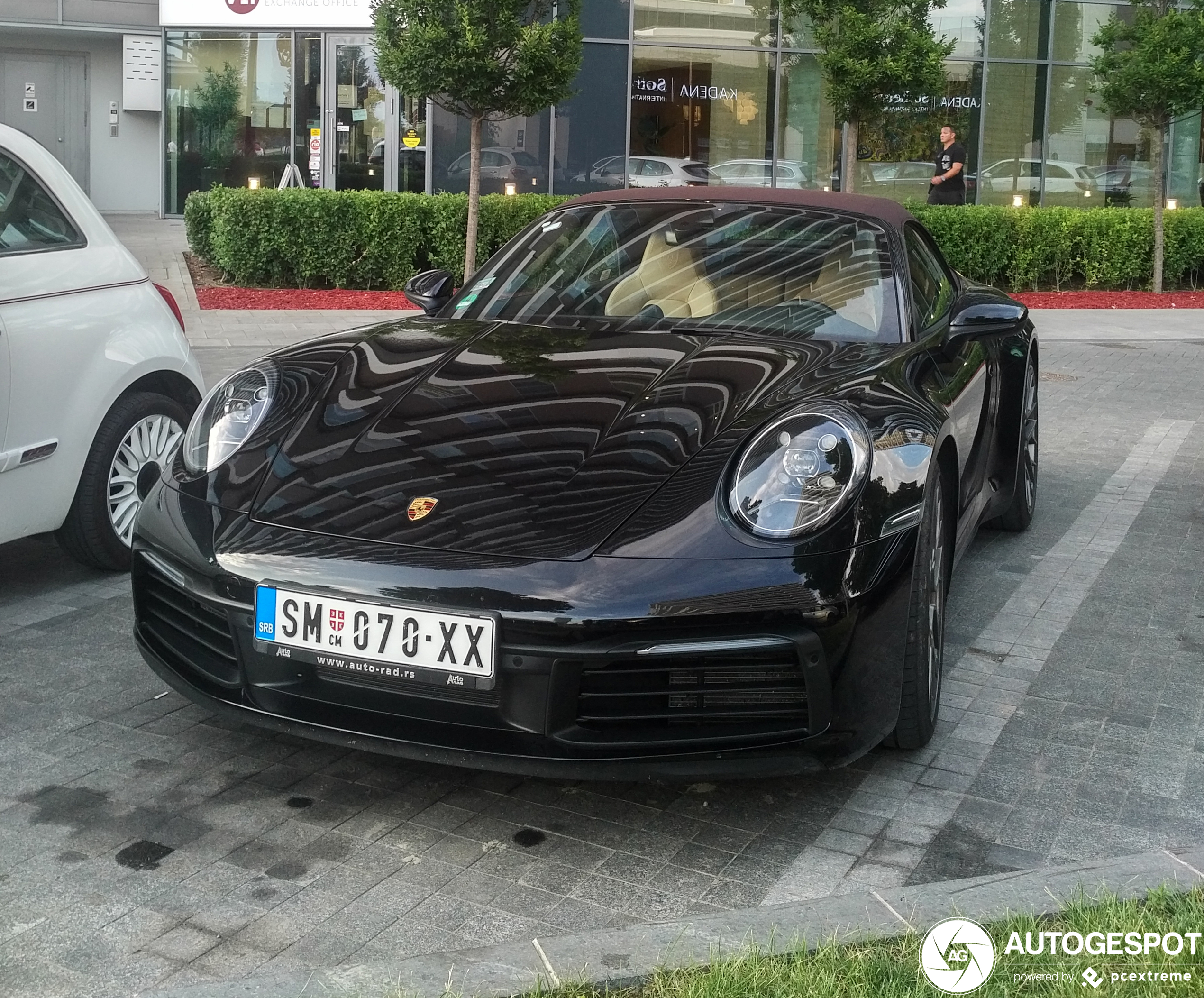 Porsche 992 Carrera 4S Cabriolet