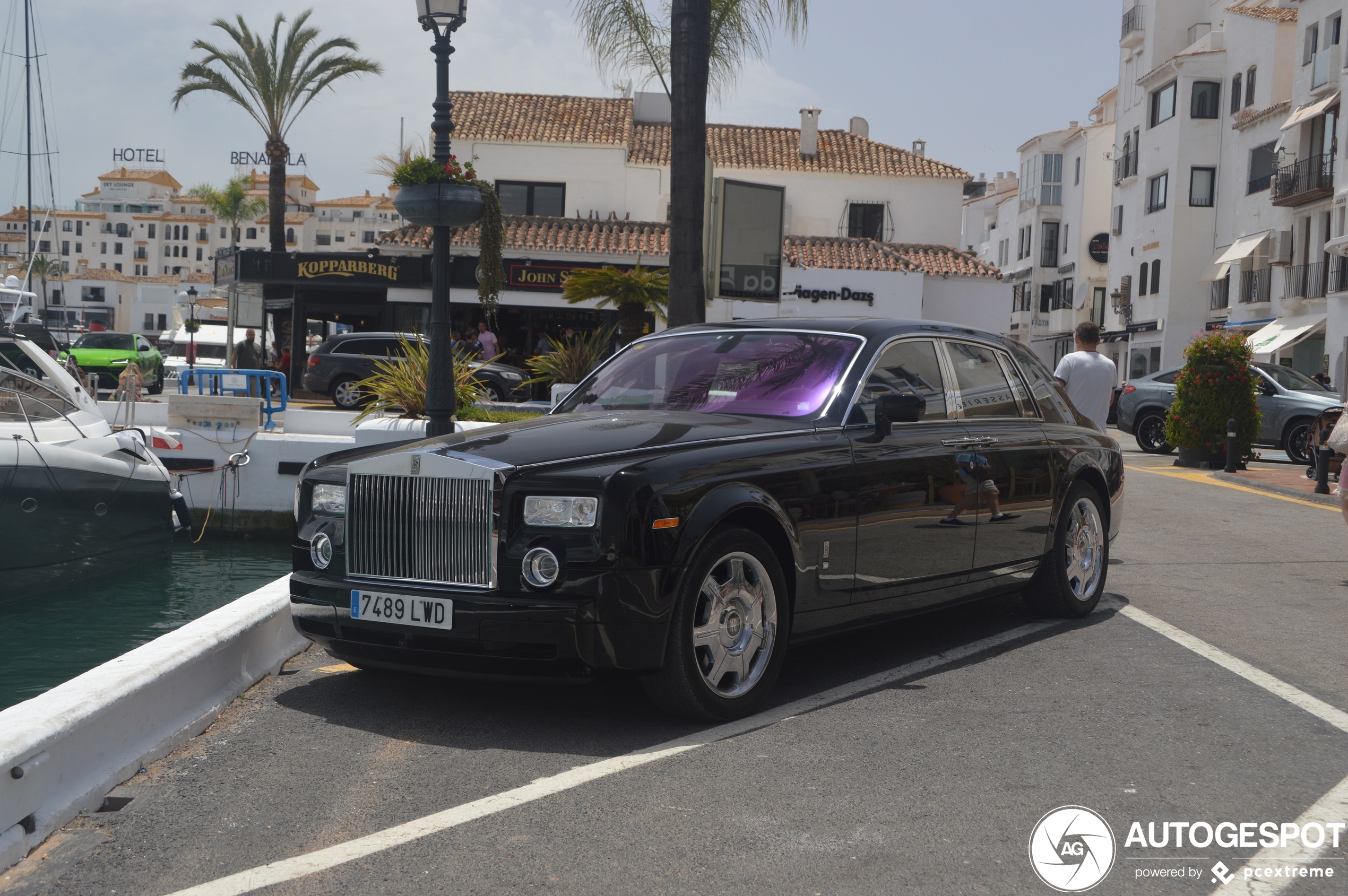 Rolls-Royce Phantom