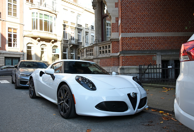 Alfa Romeo 4C Coupé