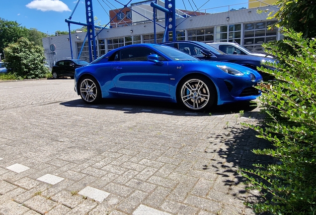 Alpine A110 Légende