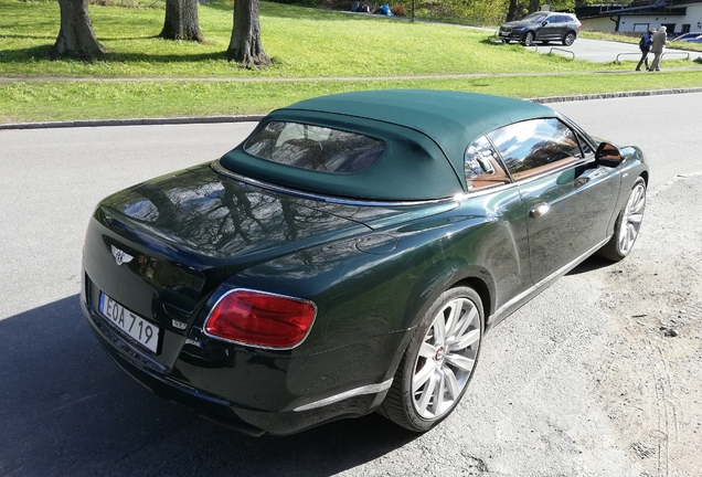 Bentley Continental GTC 2012