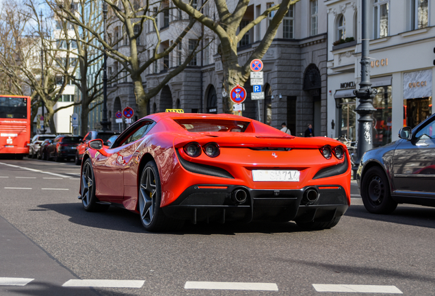 Ferrari F8 Spider