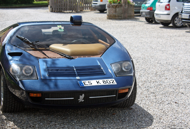 Isdera Imperator 108i