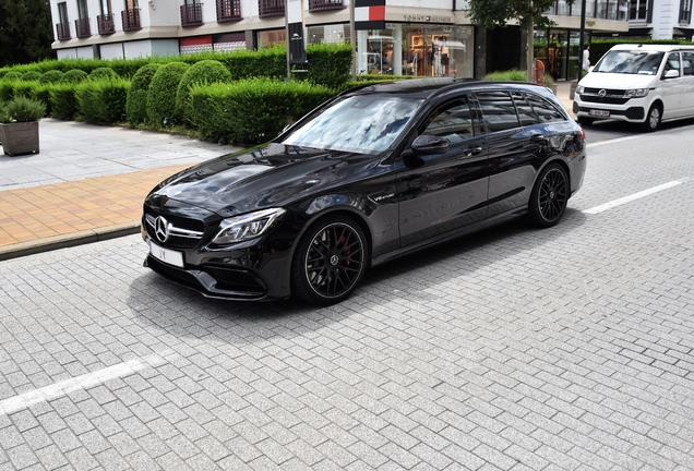 Mercedes-AMG C 63 S Estate S205