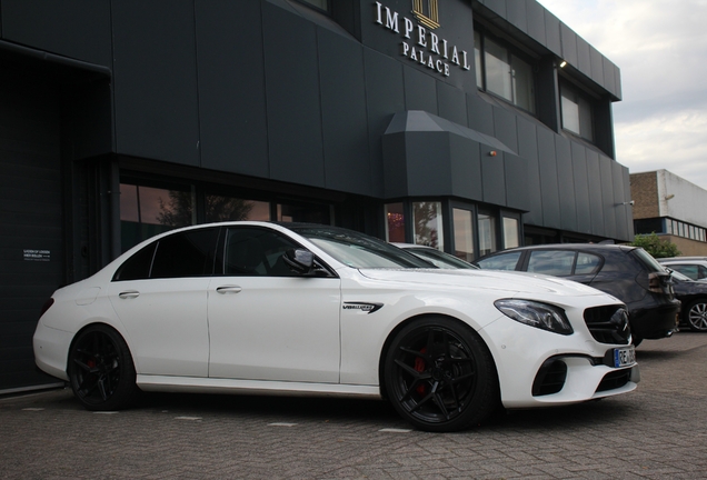 Mercedes-AMG E 63 S W213