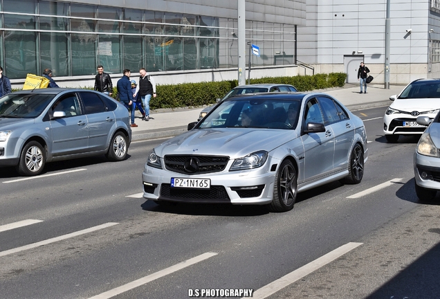 Mercedes-Benz C 63 AMG W204 2012