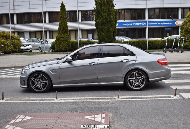 Mercedes-Benz E 63 AMG W212