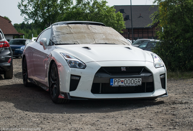 Nissan GT-R 2017