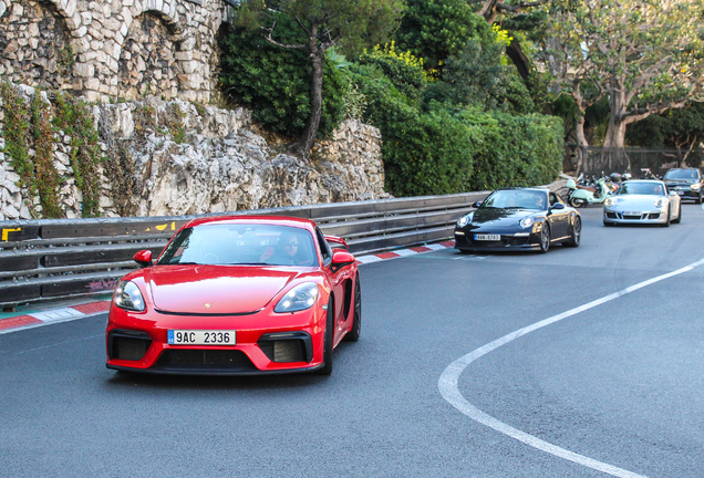 Porsche 718 Cayman GT4