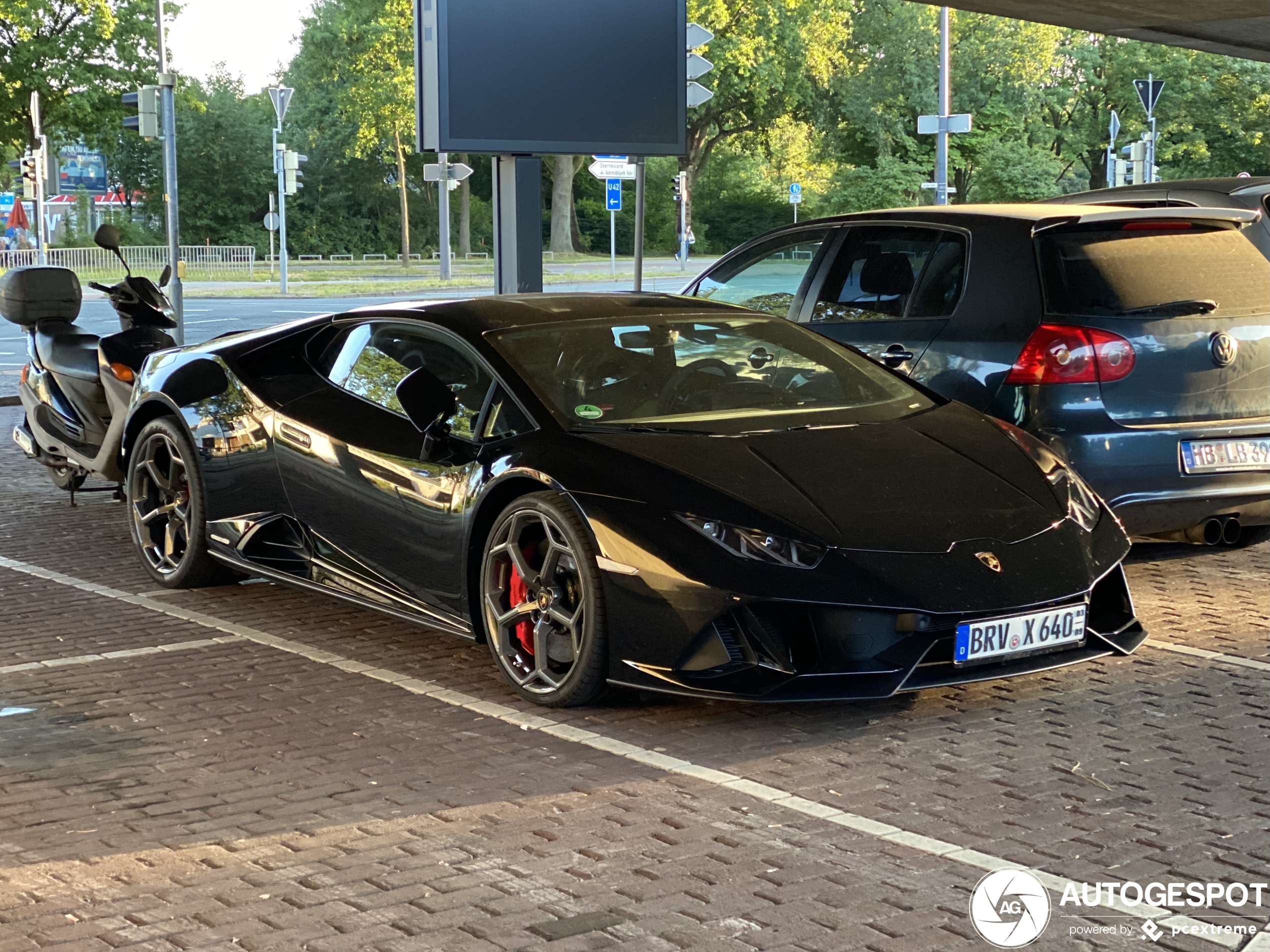 Lamborghini Huracán LP640-4 EVO