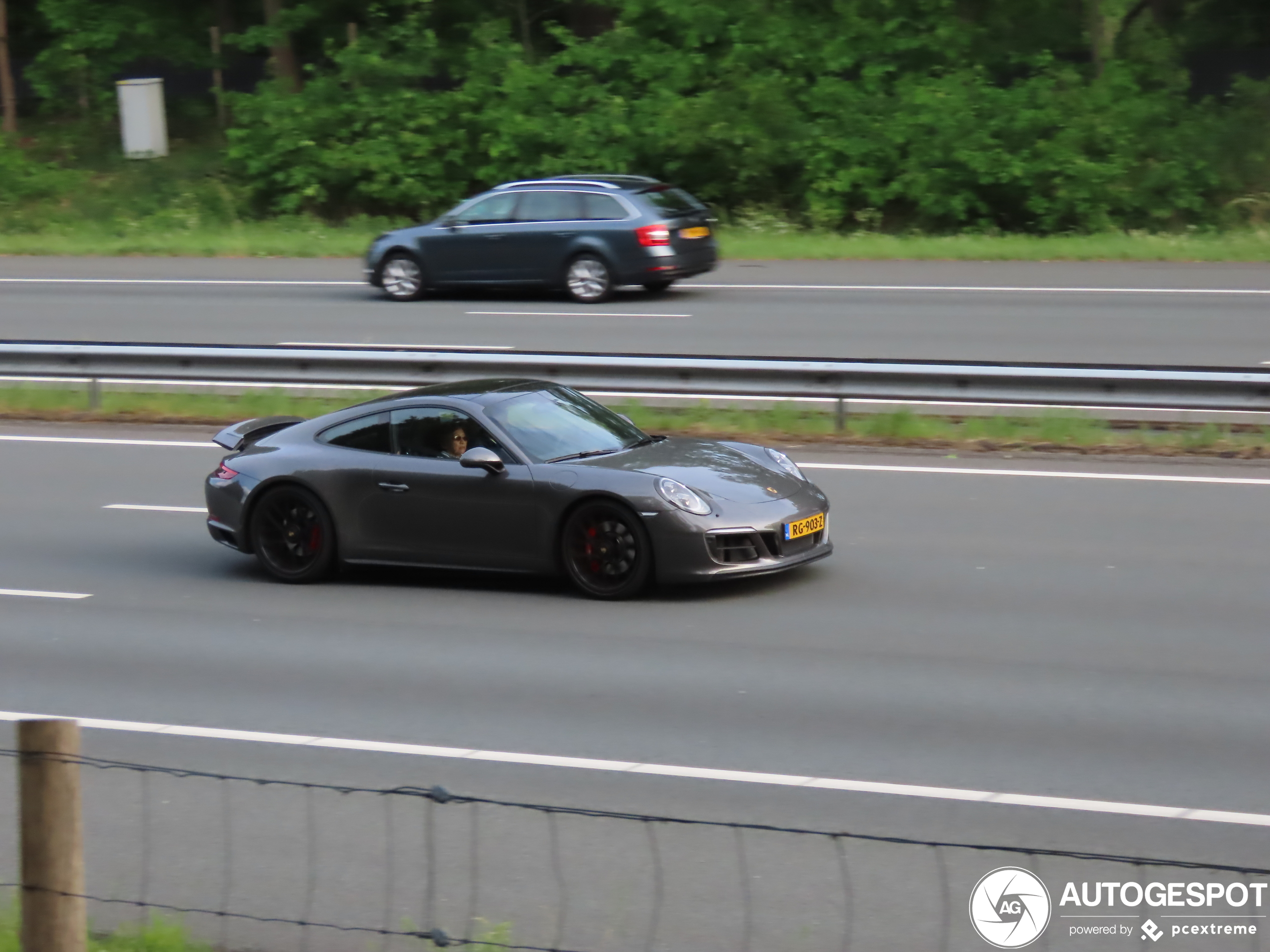 Porsche 991 Carrera GTS MkII