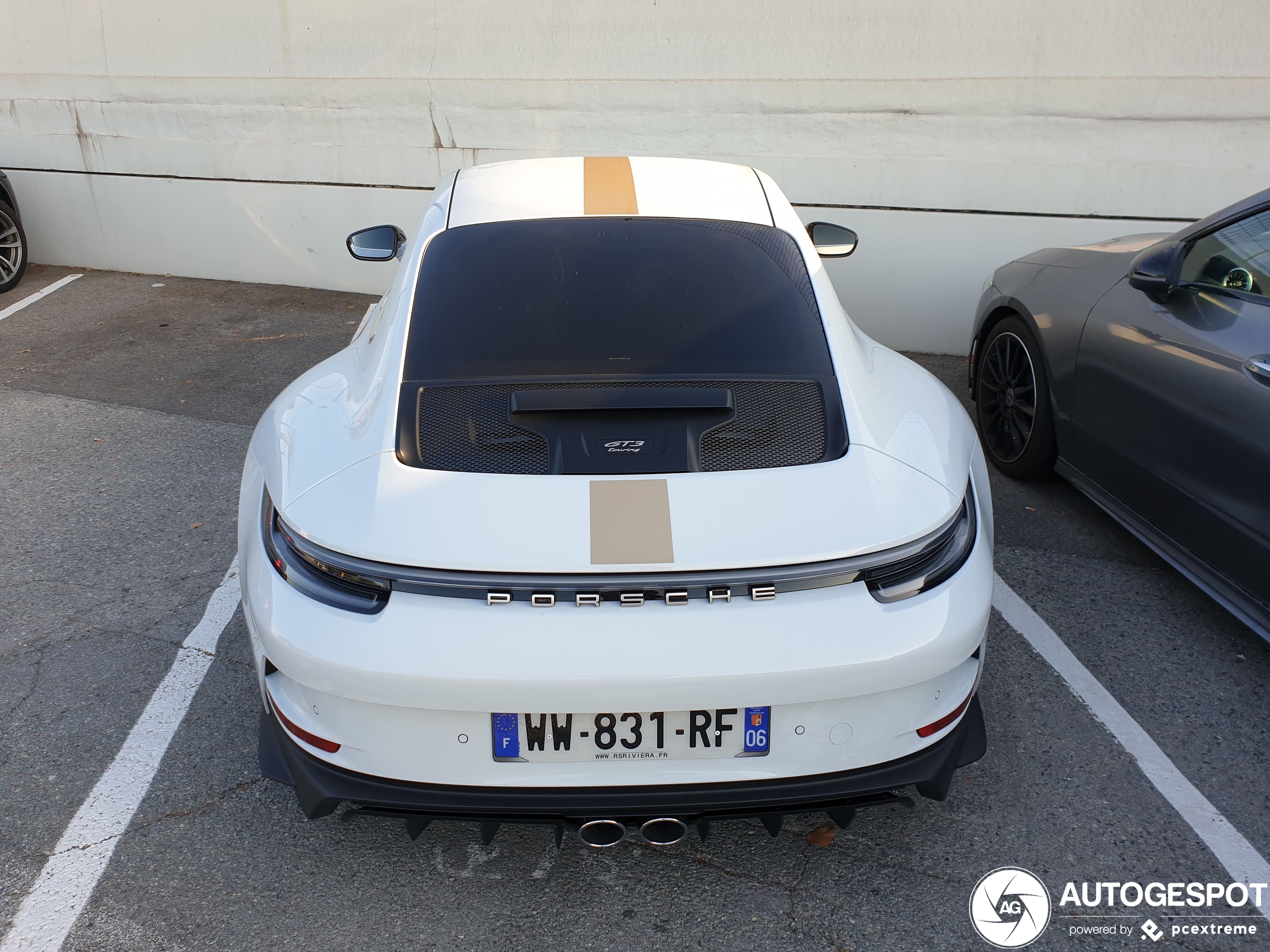 Porsche 992 GT3 Touring