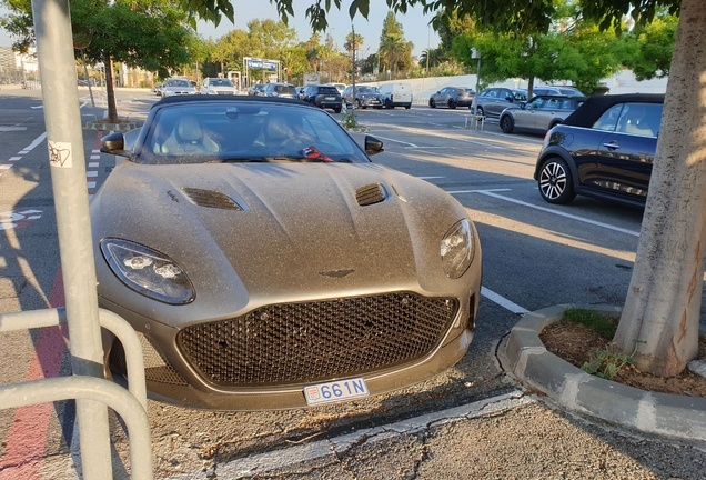 Aston Martin DBS Superleggera Volante