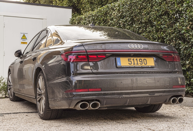 Audi S8 D5