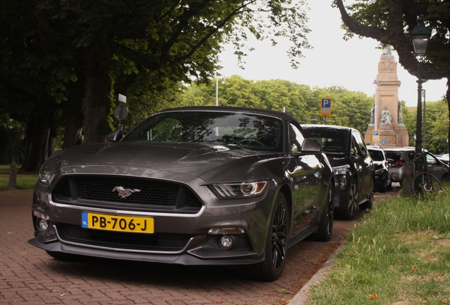 Ford Mustang GT Convertible 2015