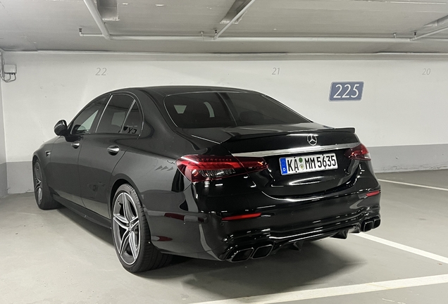 Mercedes-AMG E 63 S W213 2021