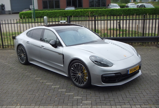 Porsche 971 Panamera Turbo S E-Hybrid