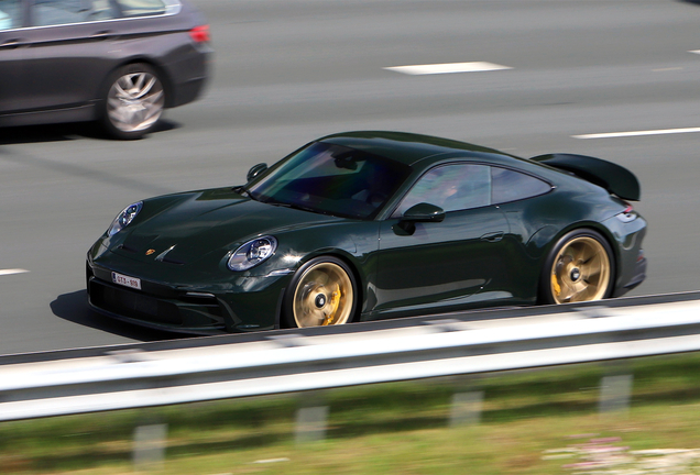 Porsche 992 GT3 Touring