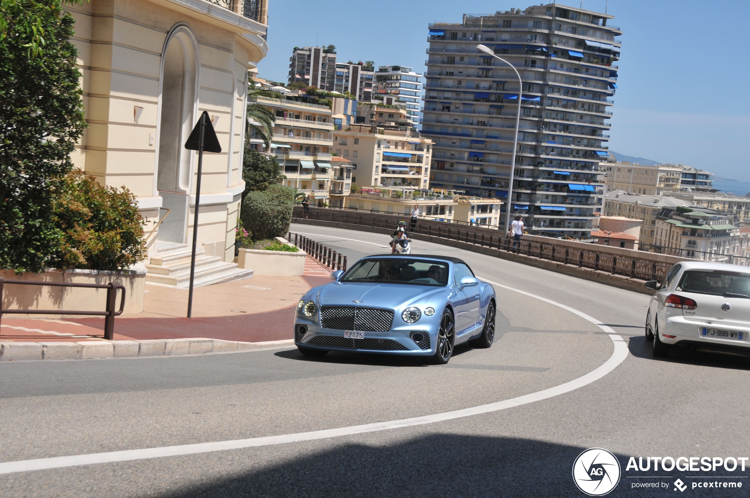 Bentley Continental GTC V8 2020