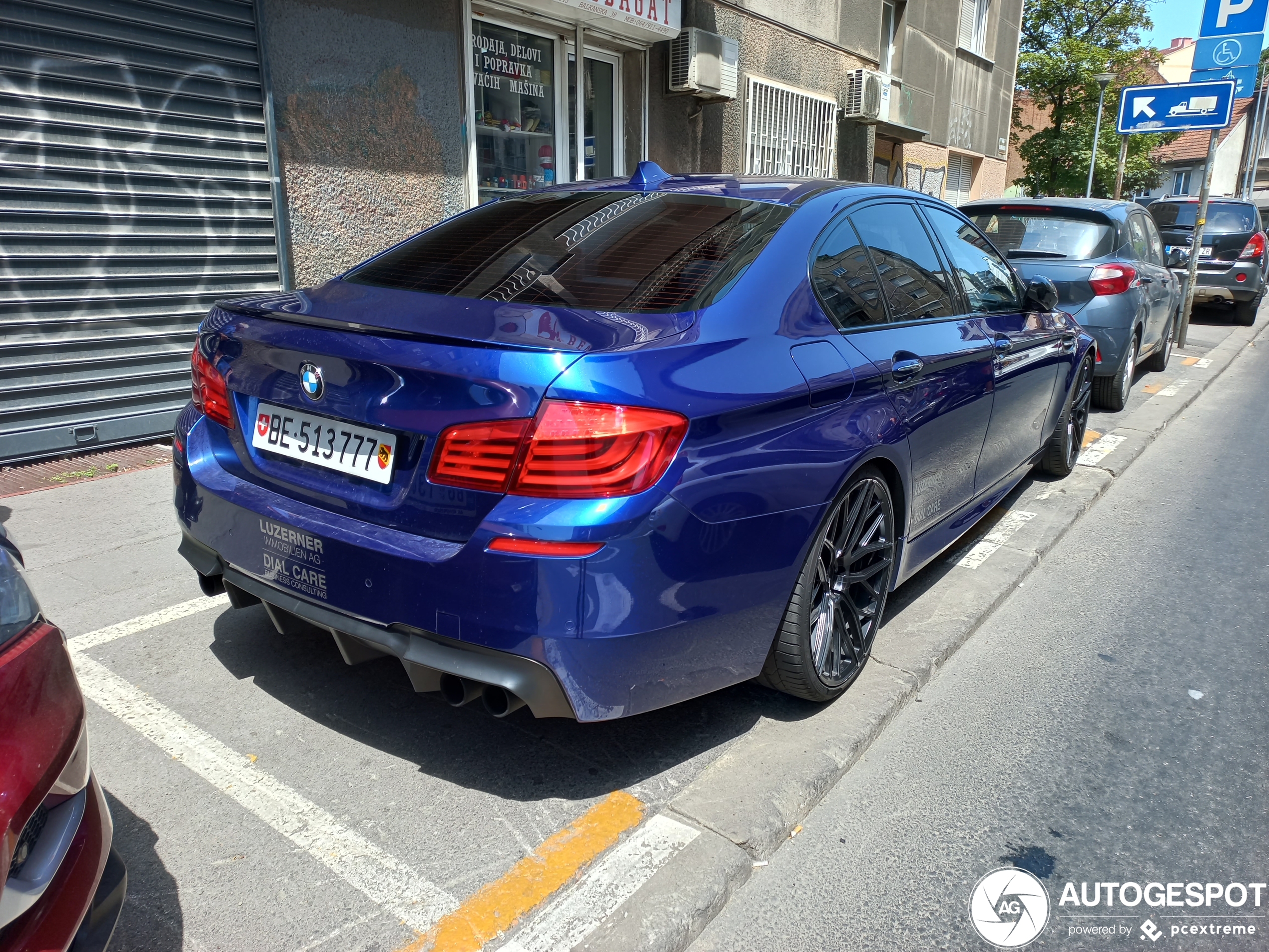 BMW M5 F10 2011