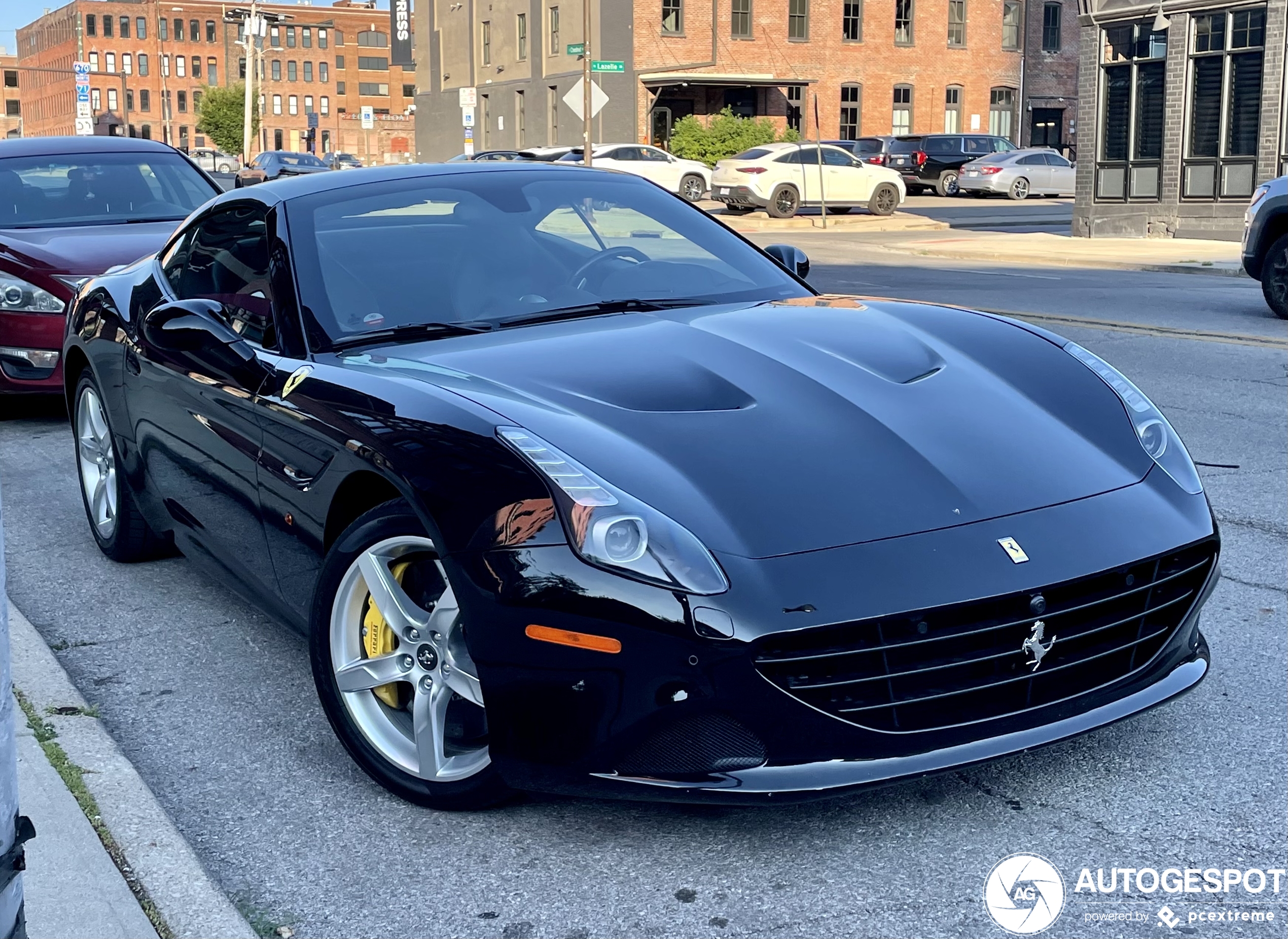 Ferrari California T