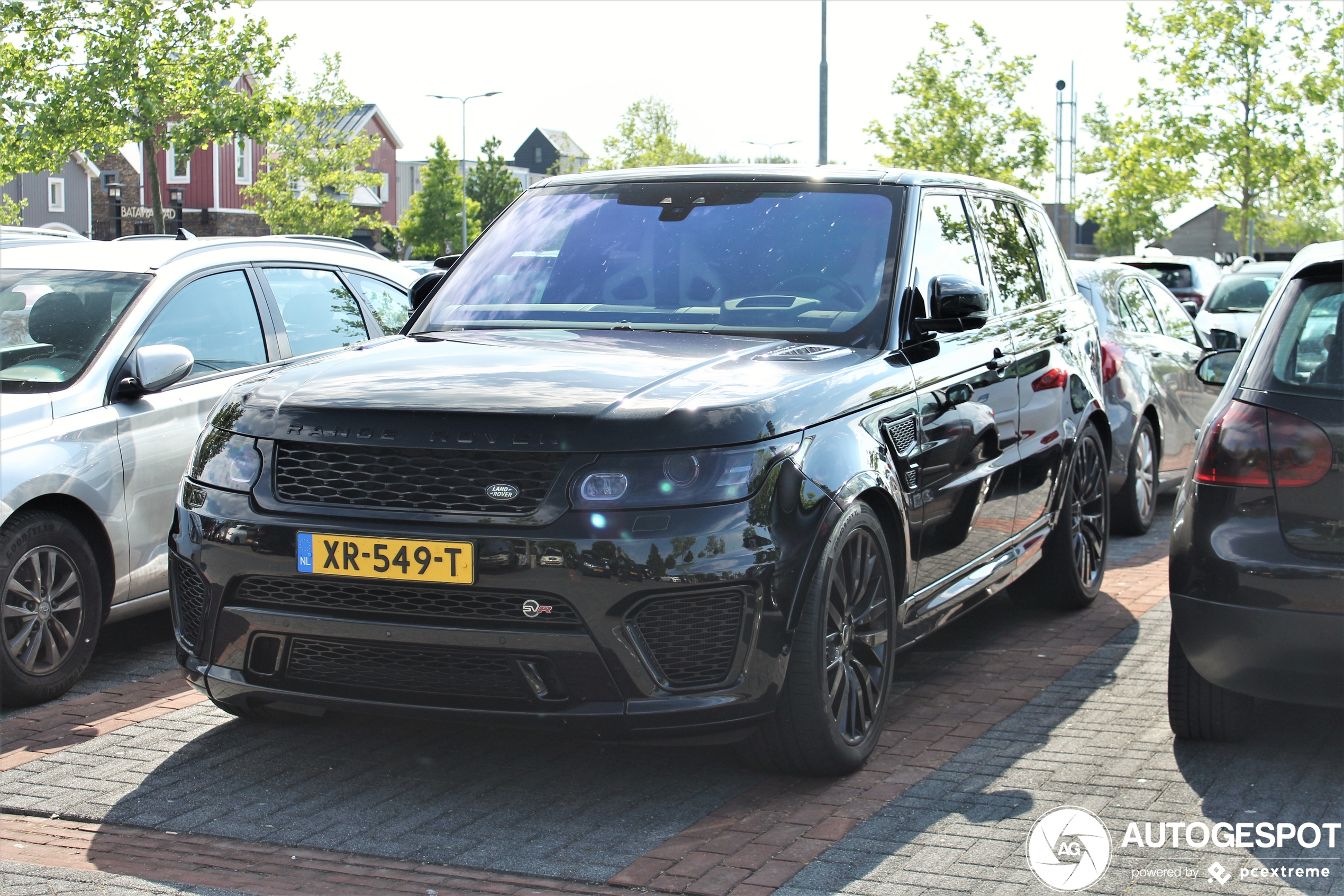 Land Rover Range Rover Sport SVR