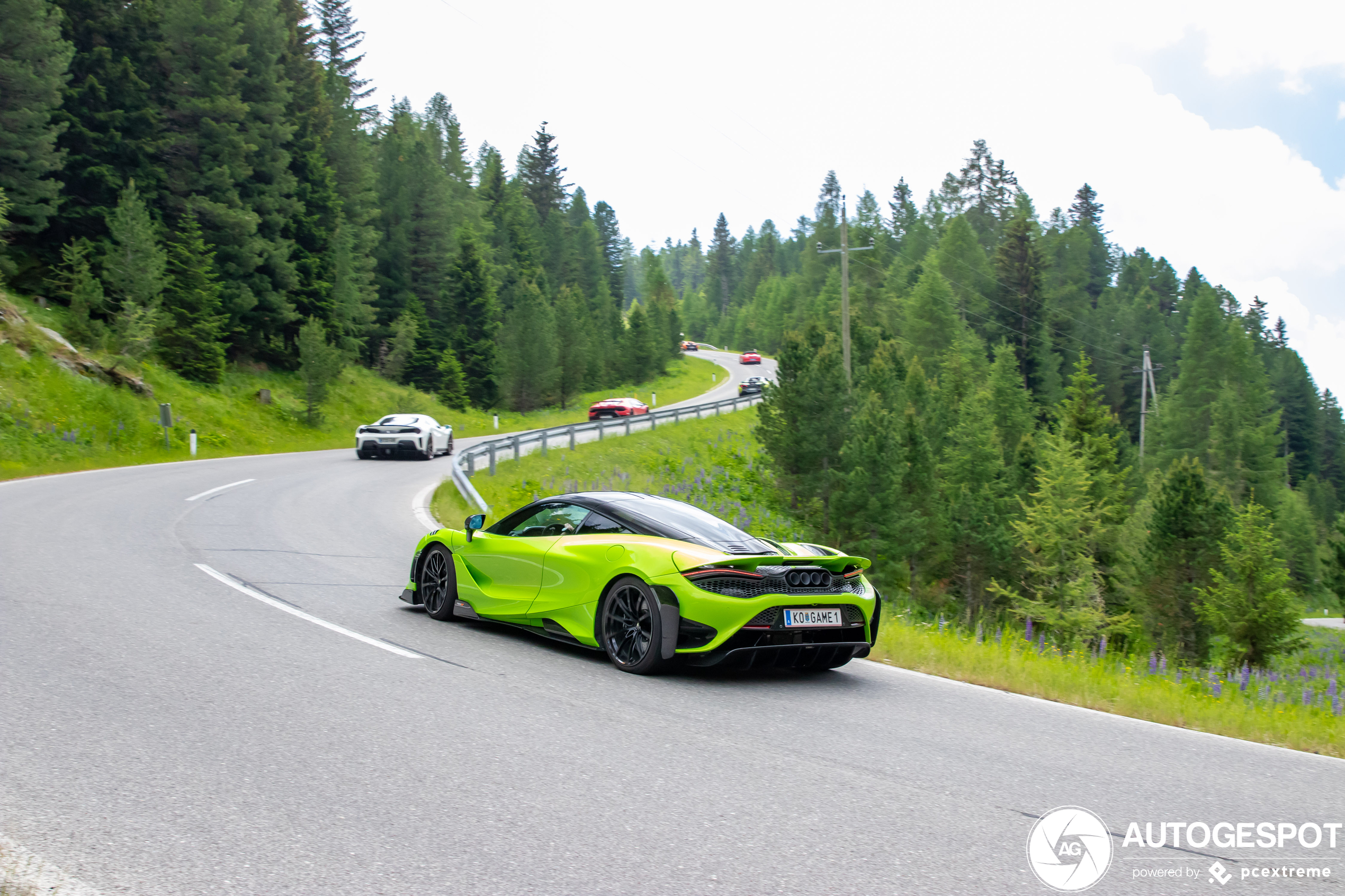 McLaren 765LT