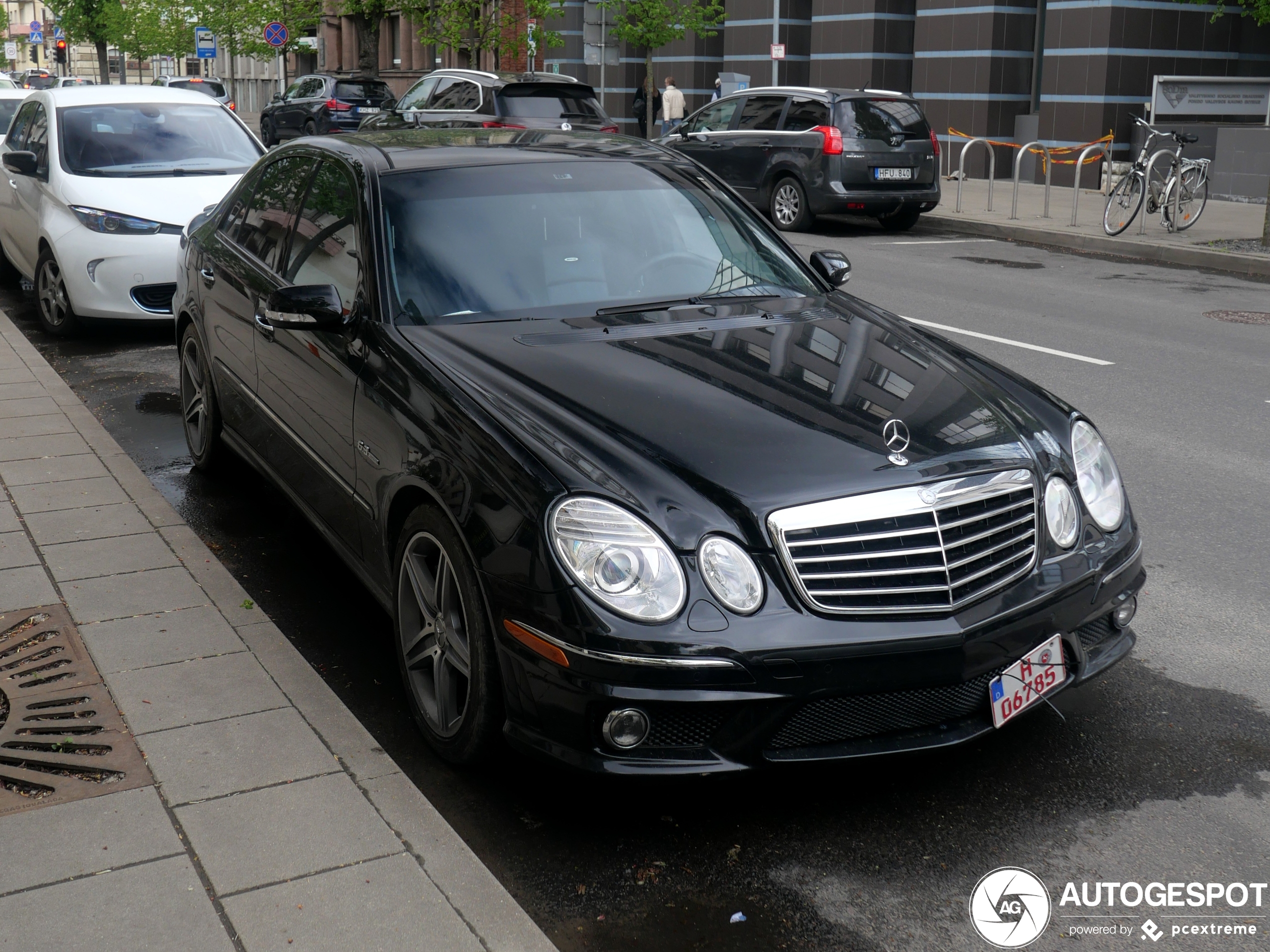 Mercedes-Benz E 63 AMG