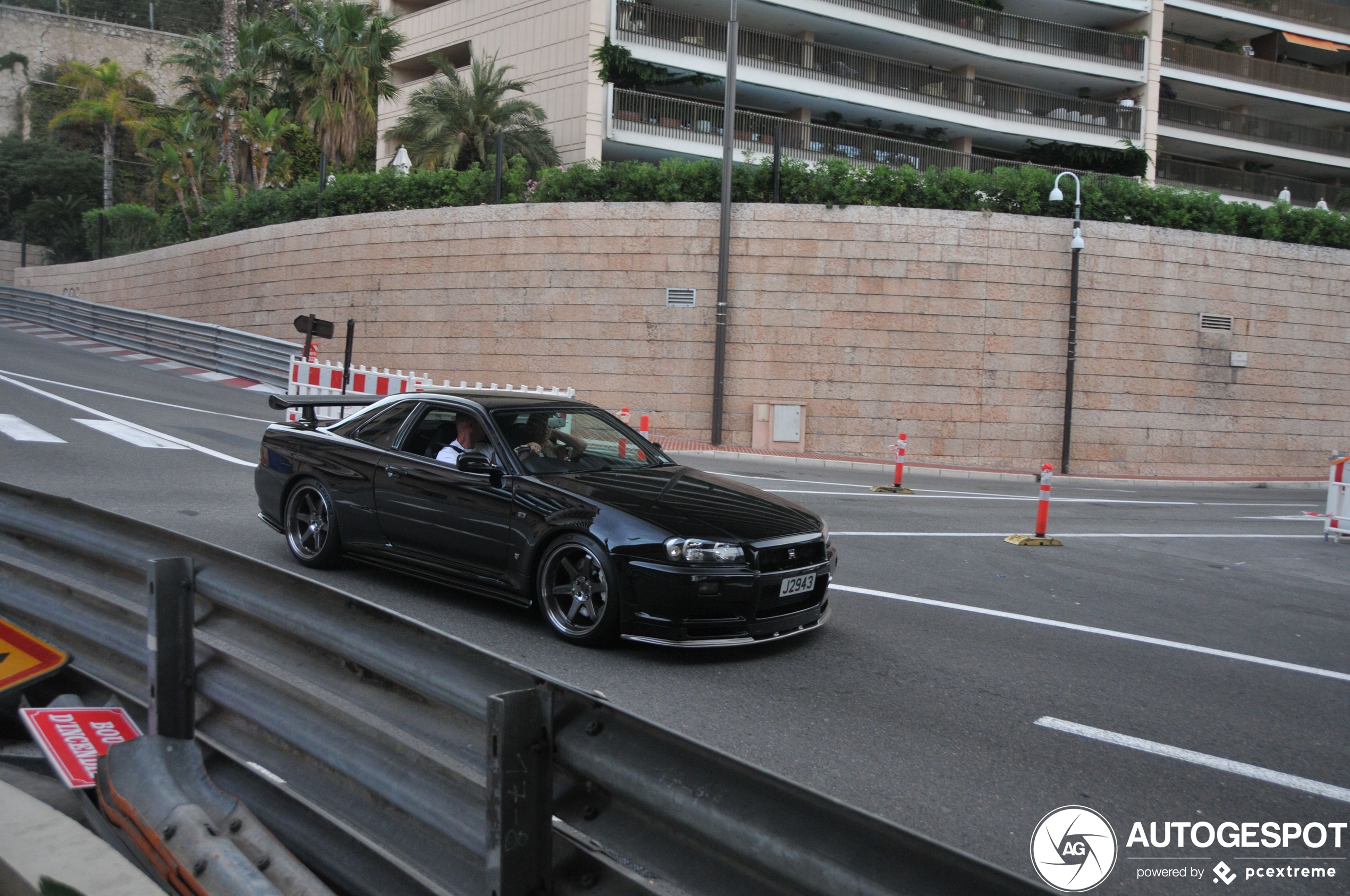 Nissan Skyline R34 GT-R