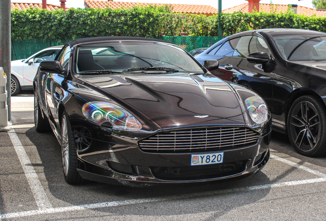 Aston Martin DB9 Volante