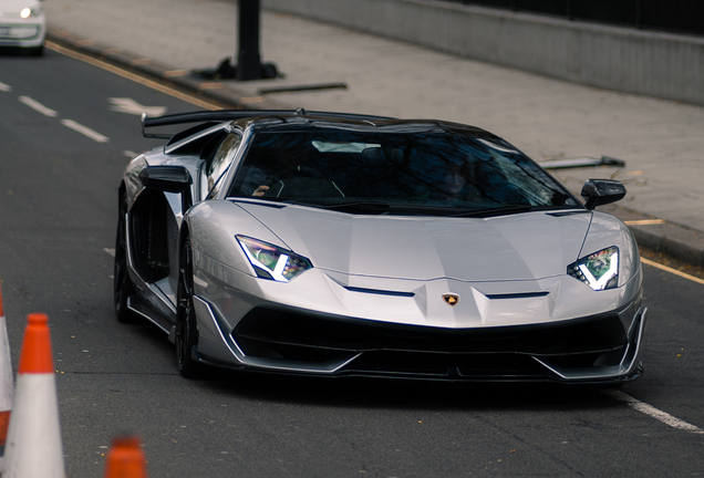 Lamborghini Aventador LP770-4 SVJ Roadster