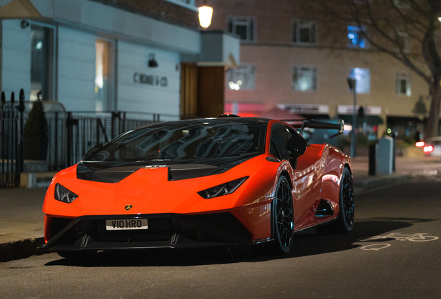 Lamborghini Huracán LP640-2 STO