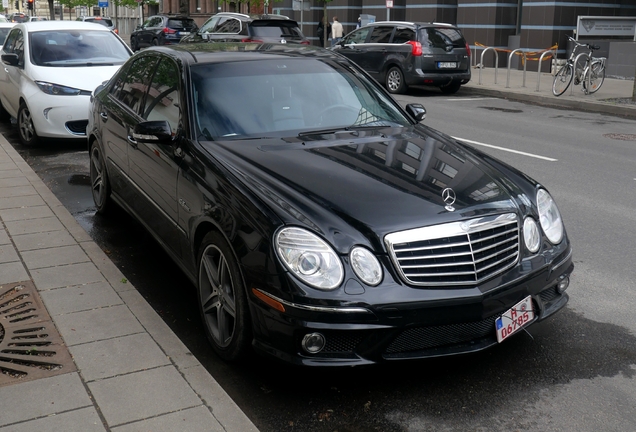 Mercedes-Benz E 63 AMG